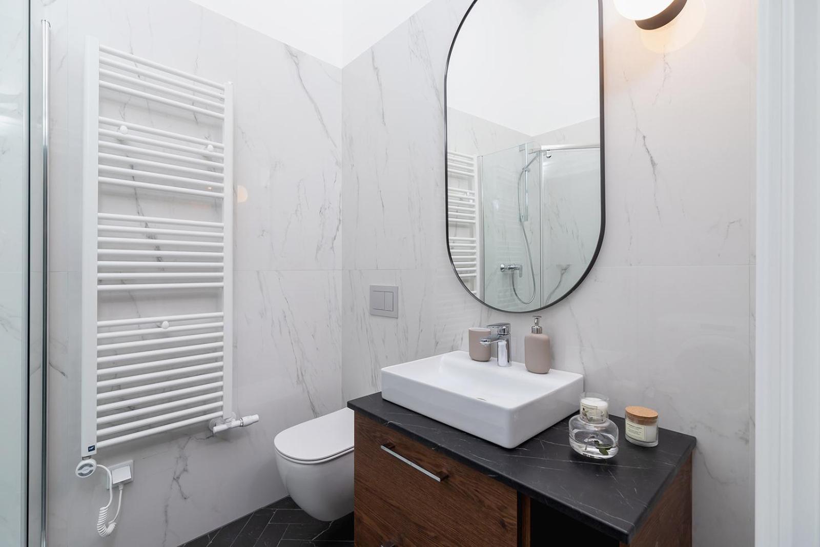 3 Bedroom With The Balcony - Rejtana 10 Apartment Krakow